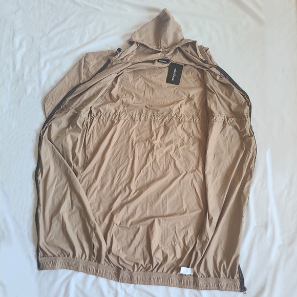 NWT Pretty Little Thing Stone (Beige) Maxi Hooded Windbreaker Jacket, US 6 - Picture 7 of 16